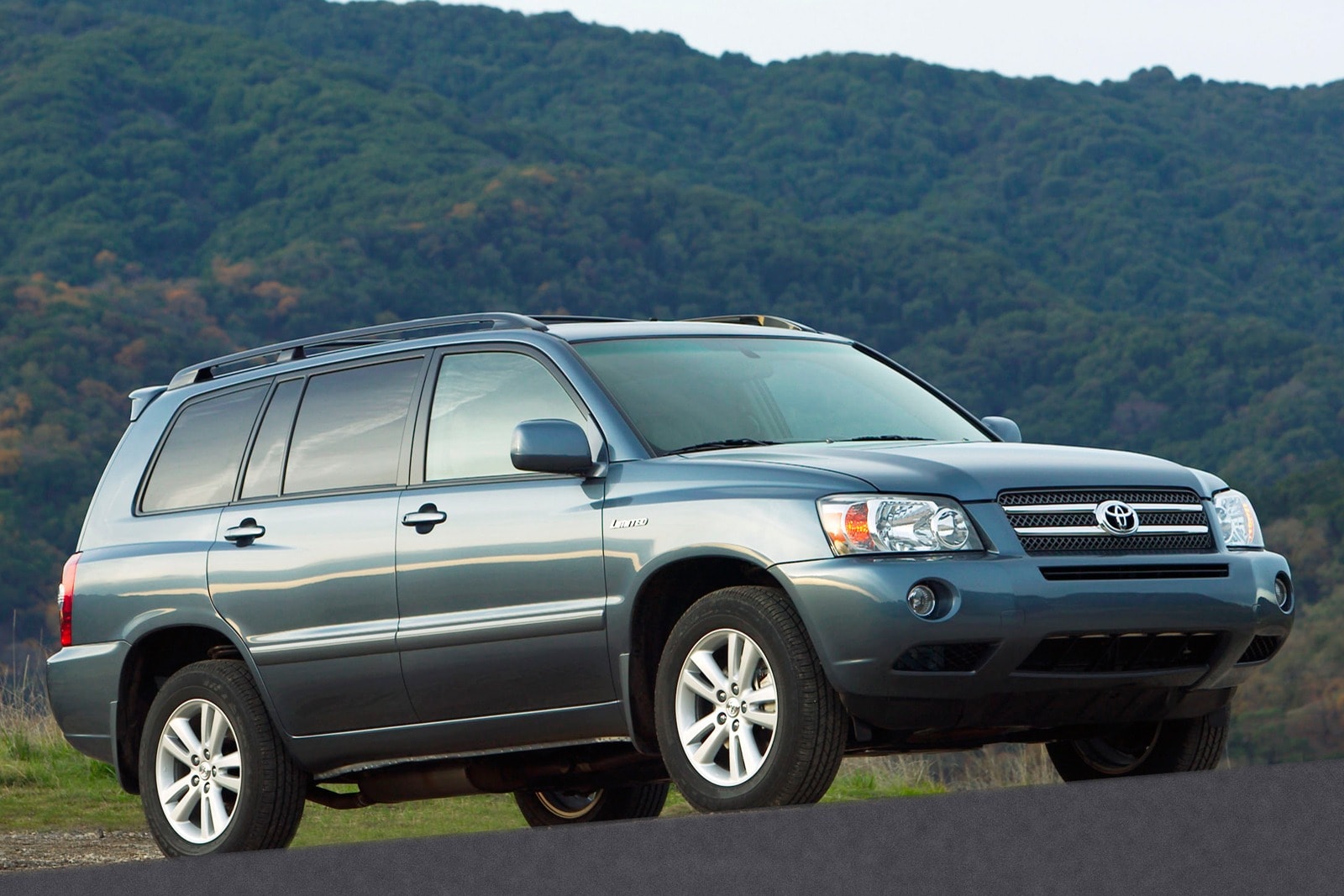 2007 Toyota Highlander Hybrid Review & Ratings | Edmunds