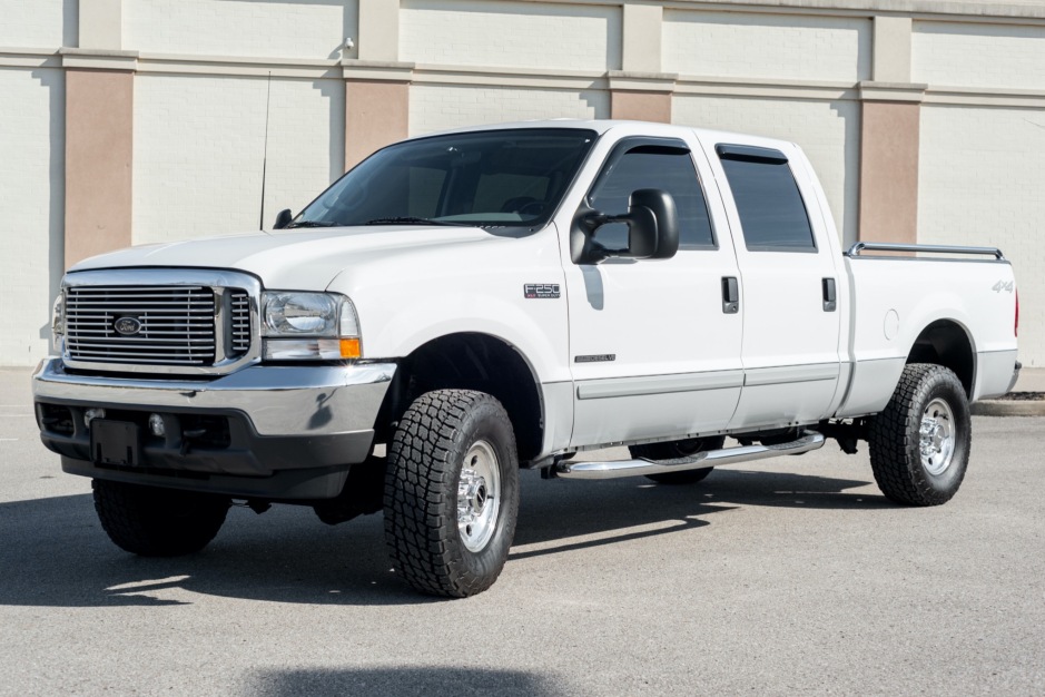No Reserve: 33k-Mile 2002 Ford F-250 XLT Crew Cab Turbodiesel 4x4 for sale  on BaT Auctions - sold for $32,000 on March 6, 2020 (Lot #28,754) | Bring a  Trailer