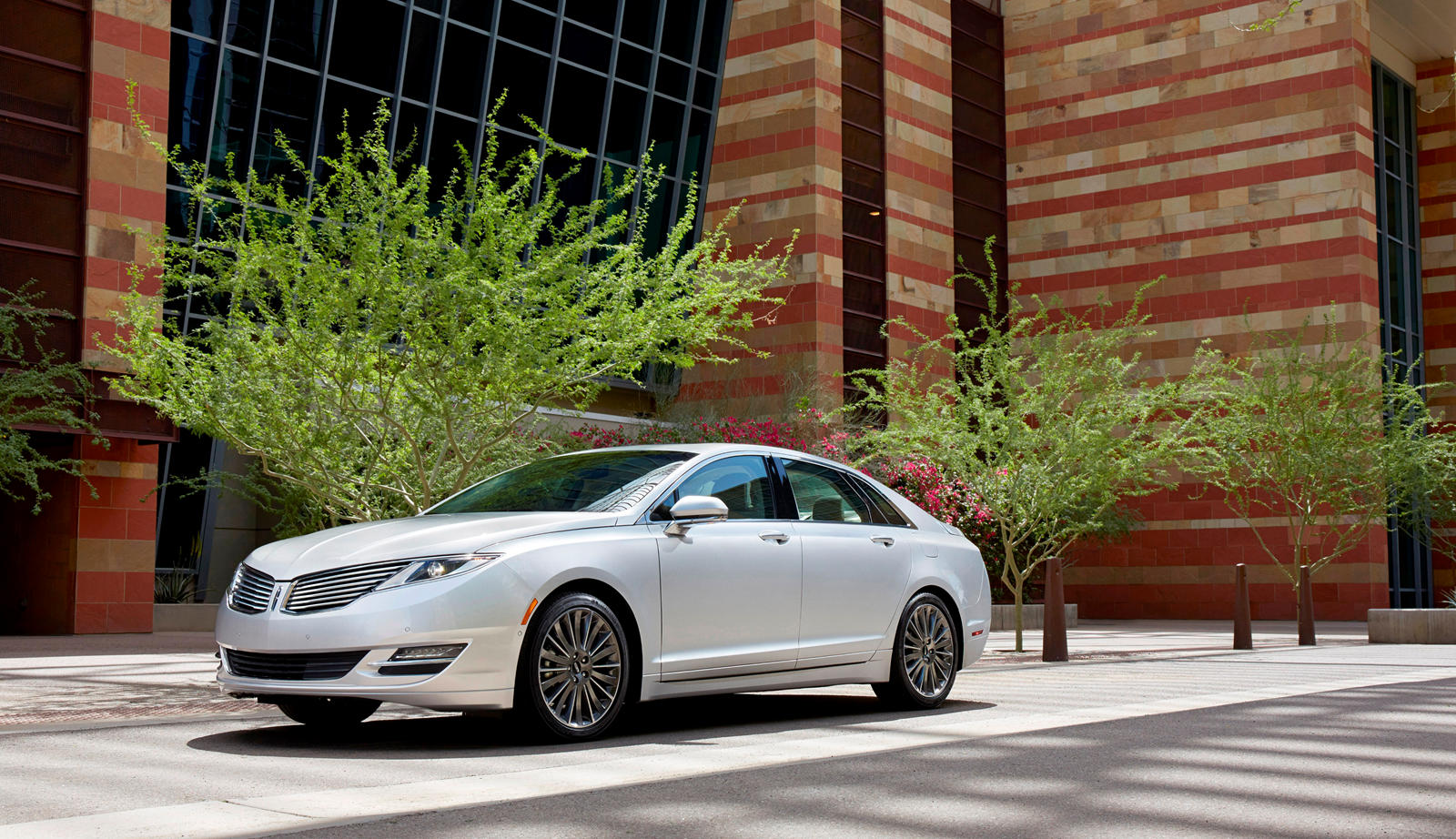 2014 Lincoln MKZ Hybrid: Review, Trims, Specs, Price, New Interior  Features, Exterior Design, and Specifications | CarBuzz