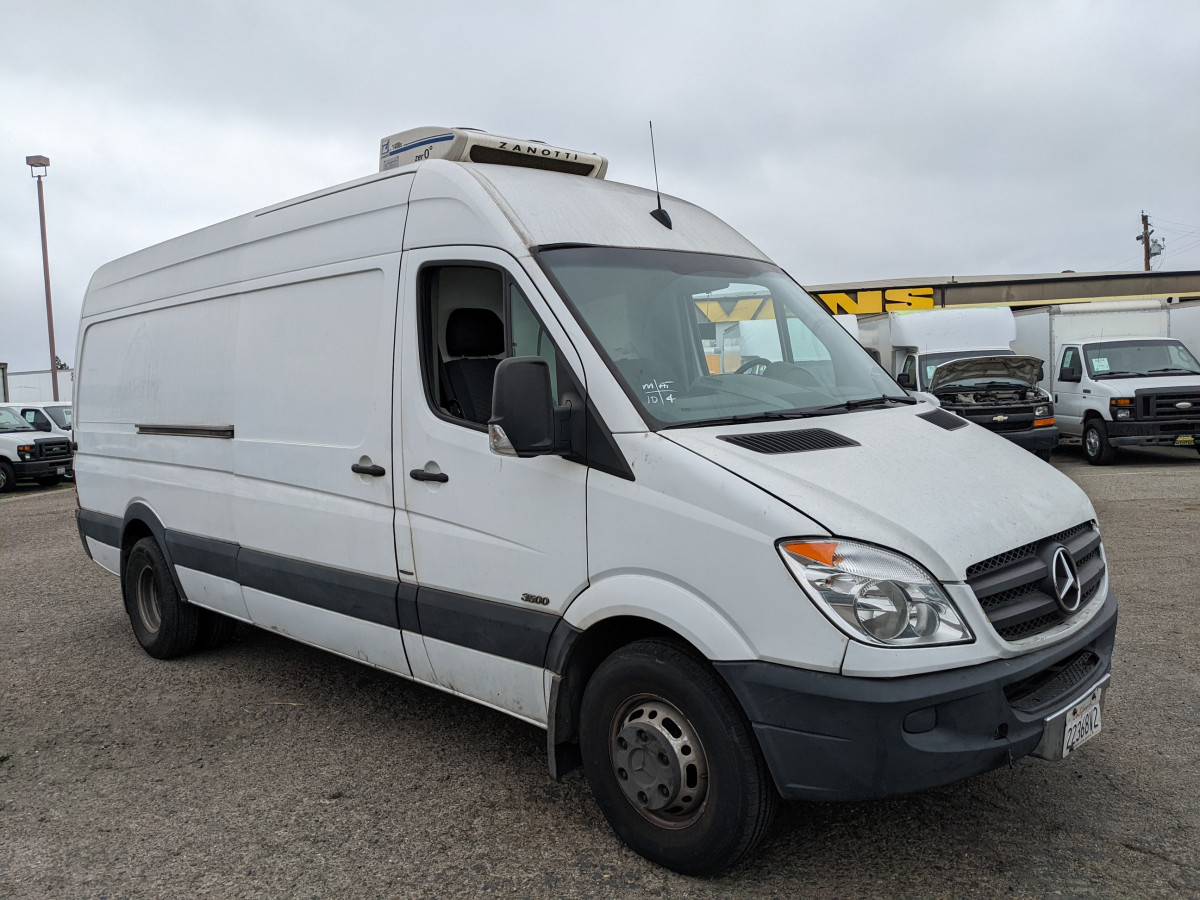 Used 2010 Mercedes-Benz Sprinter 3500 WD3PF4CC9A5433843 in Fountain Valley,  CA | Fam Vans