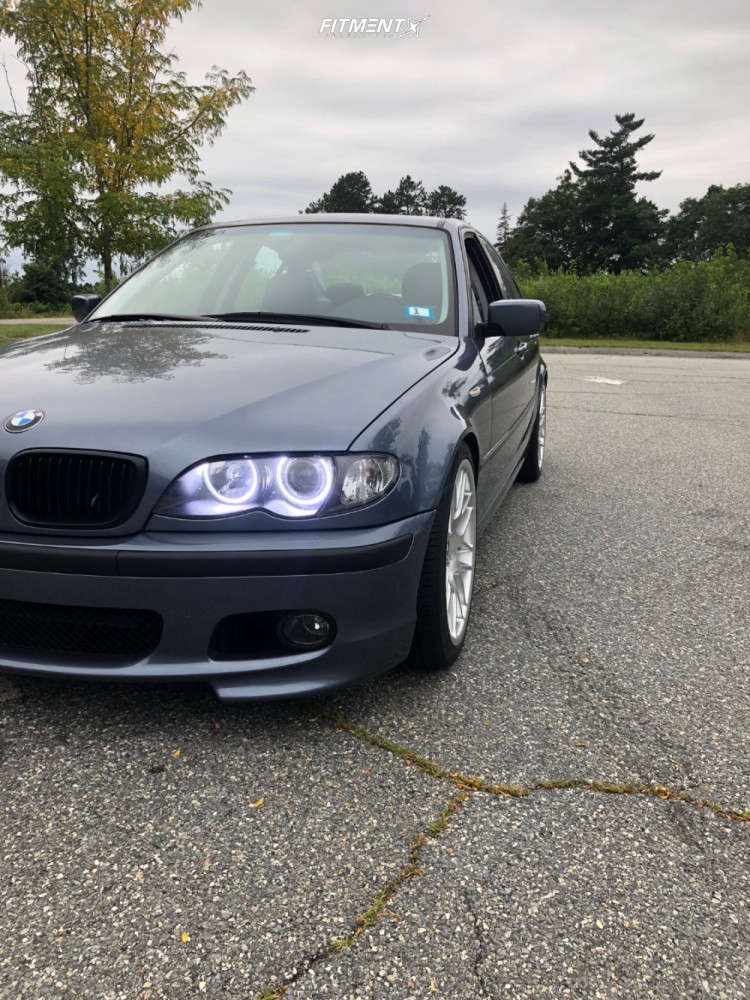 2002 BMW 325i Base with 18x8.5 VMR V703 and Hankook 225x40 on Coilovers |  1876620 | Fitment Industries