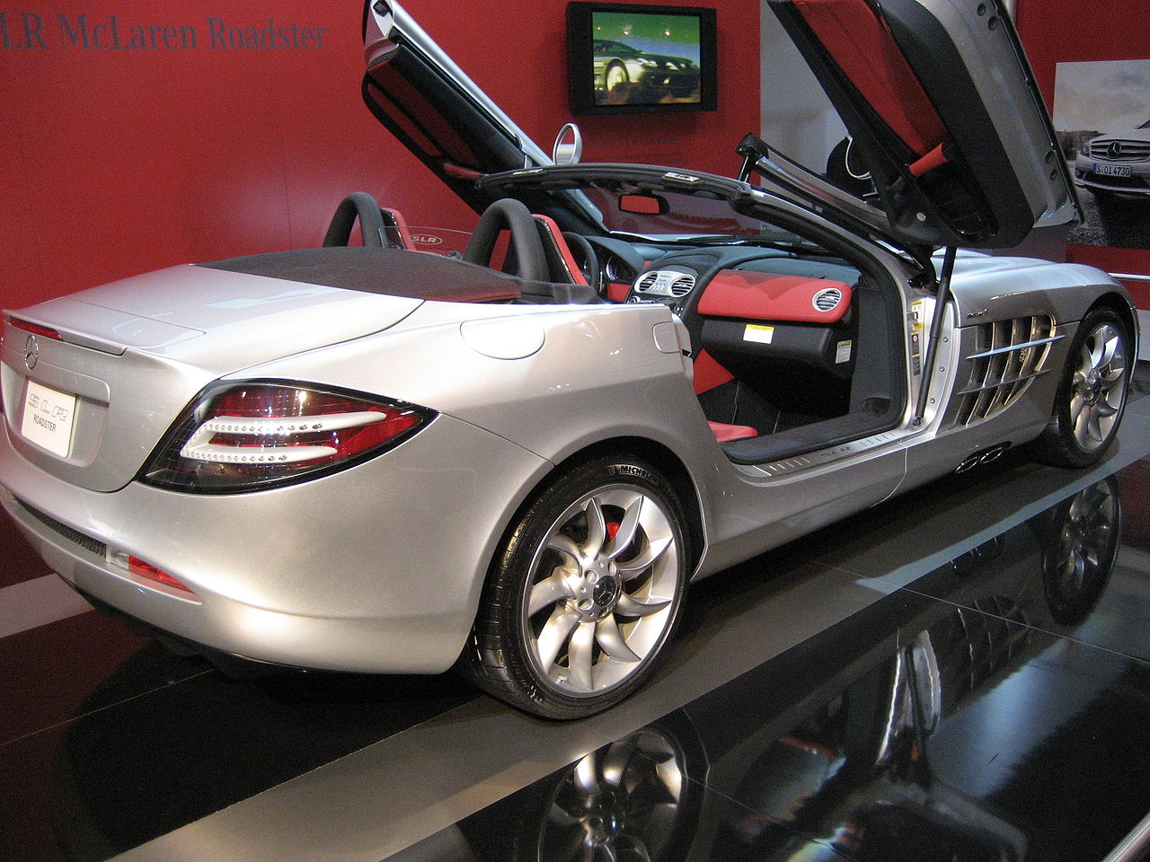 File:Mercedes SLR McLaren 2008.JPG - Wikipedia