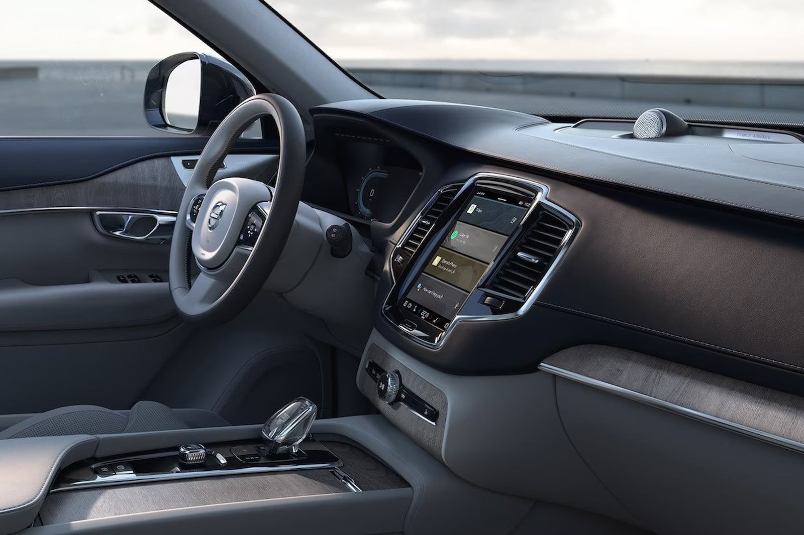 2023 Volvo XC90 Interior Dimensions: Seating, Cargo Space & Trunk Size -  Photos | CarBuzz