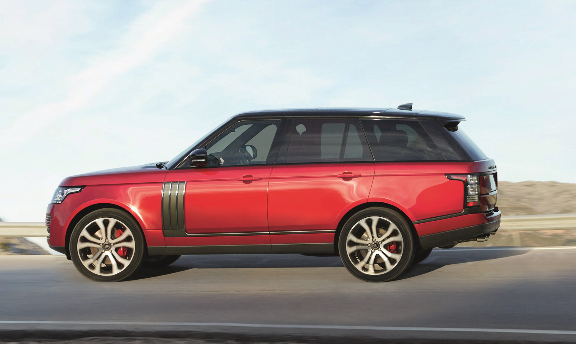 2017 Land Rover Range Rover Review, Ratings, Specs, Prices, and Photos -  The Car Connection