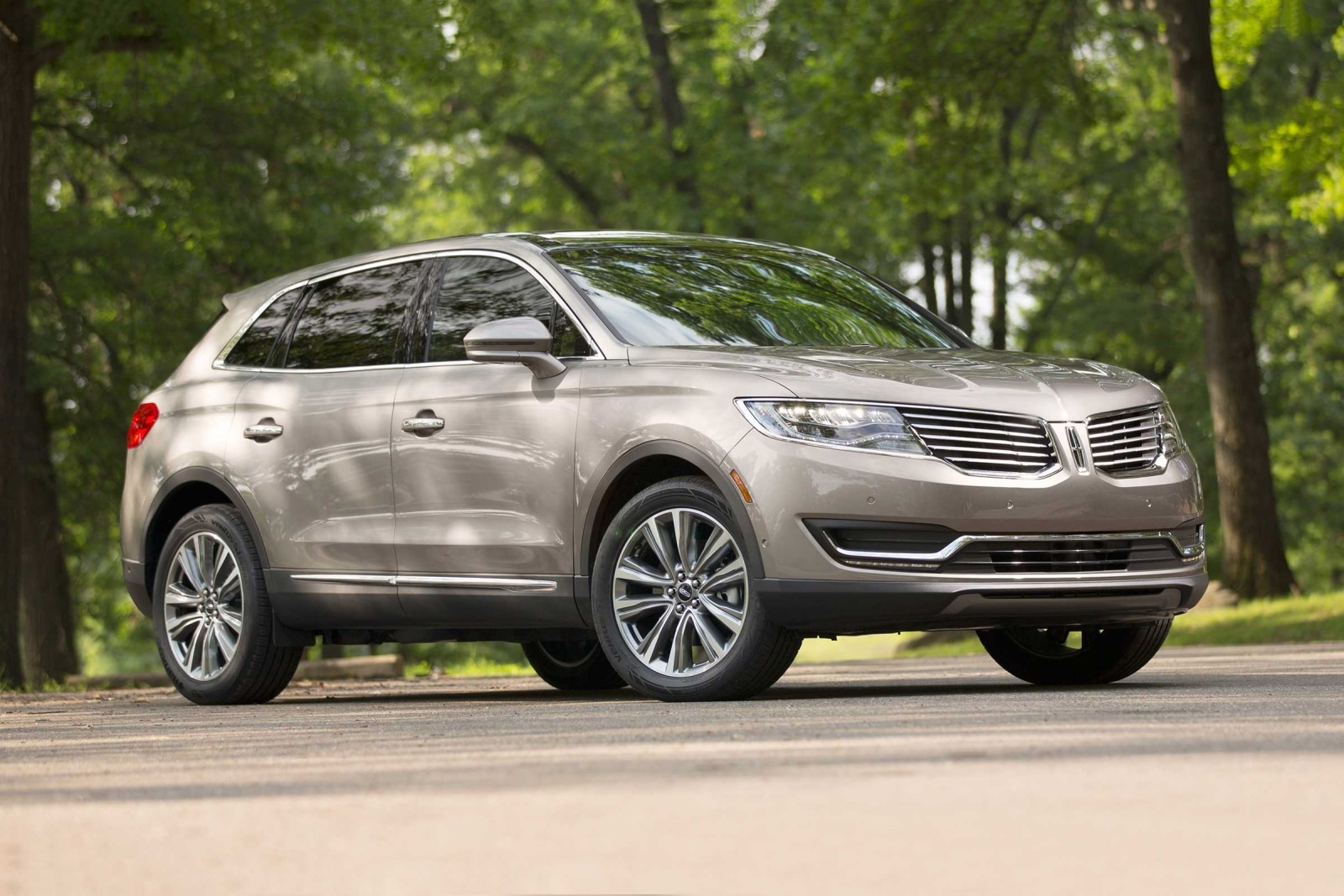 2018 Lincoln MKX Review & Ratings | Edmunds