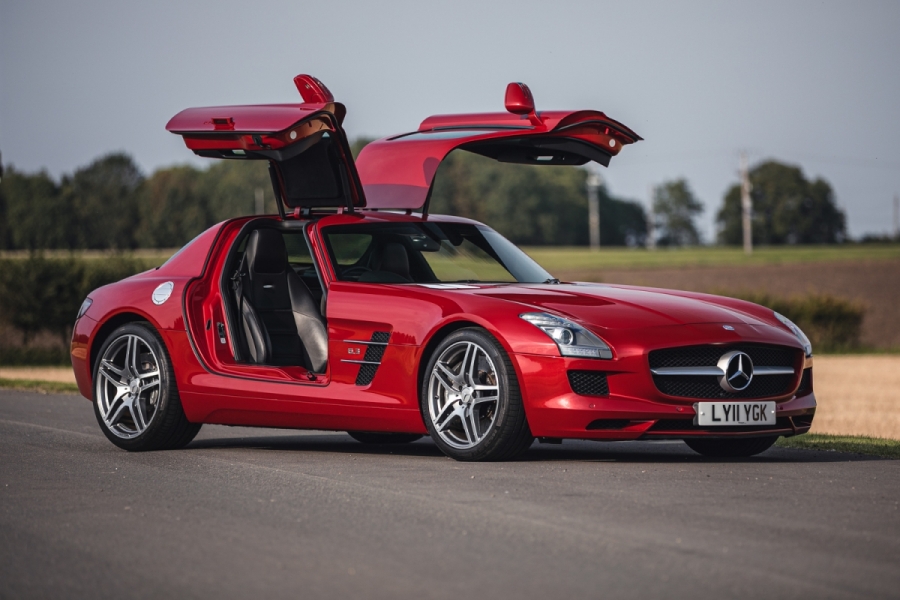 Low-Mileage Mercedes-Benz SLS AMG Looks Like It's Ready To Fly | Carscoops