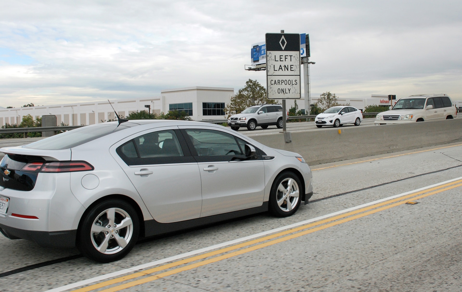 2012 Chevy Volt Gets California HOV Lane Approval, Additional Tax Credits