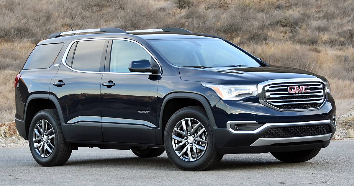 Ratings and Review: GMC thoughtfully redesigns the 2017 Acadia with an  emphasis on family functionality – New York Daily News