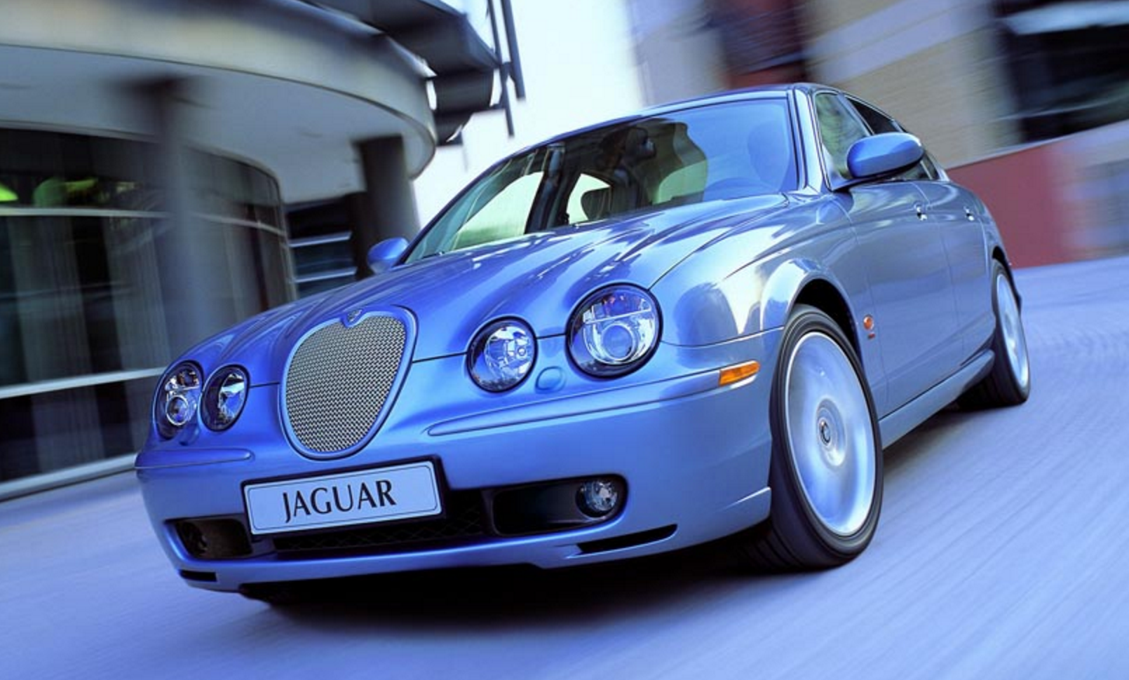 2002 Jaguar S-Type R – Supercars.net
