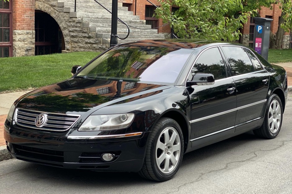 2004 Volkswagen Phaeton W12 for sale on BaT Auctions - sold for $23,250 on  August 2, 2022 (Lot #80,390) | Bring a Trailer