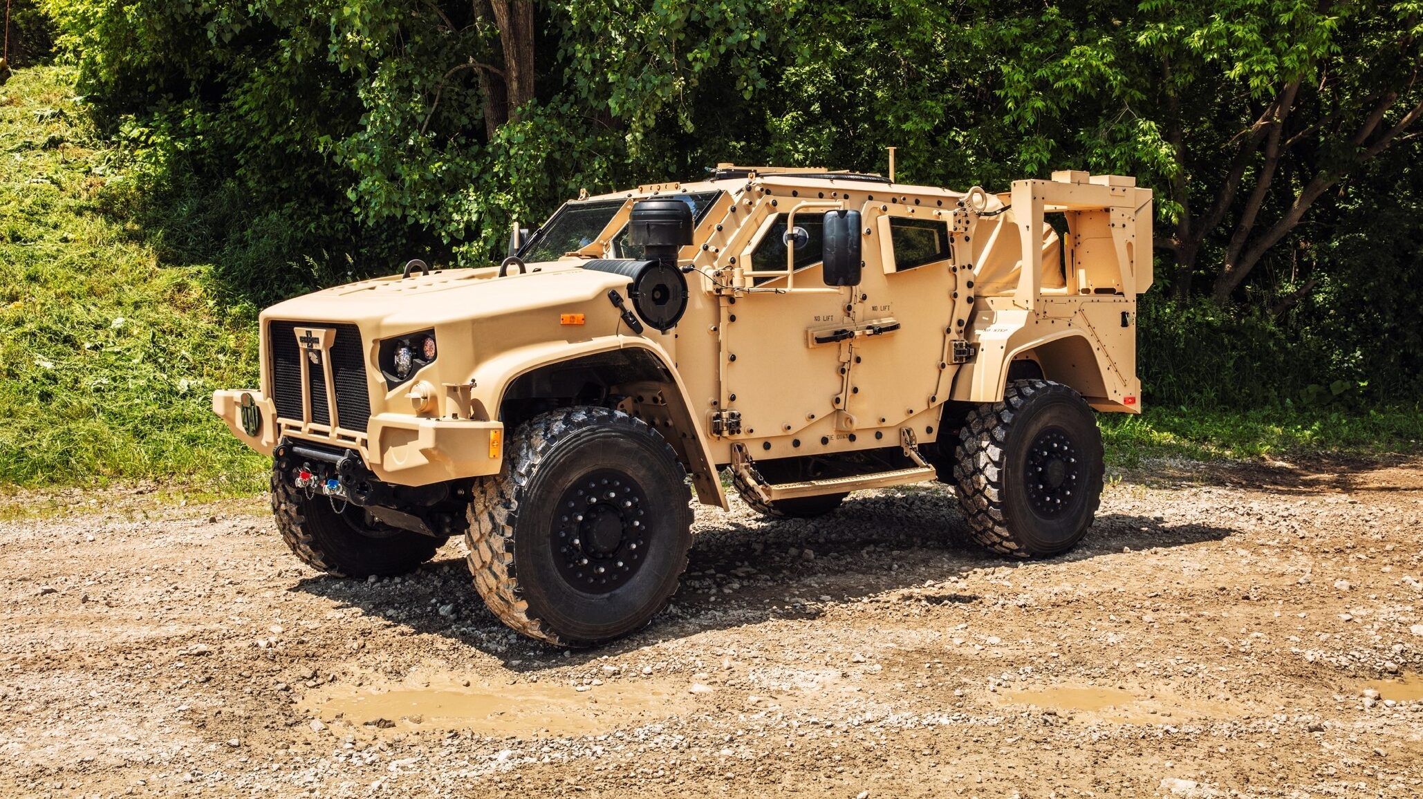 AM General wins Army's JLTV recompete, deal valued up to $8.6 billion -  Breaking Defense