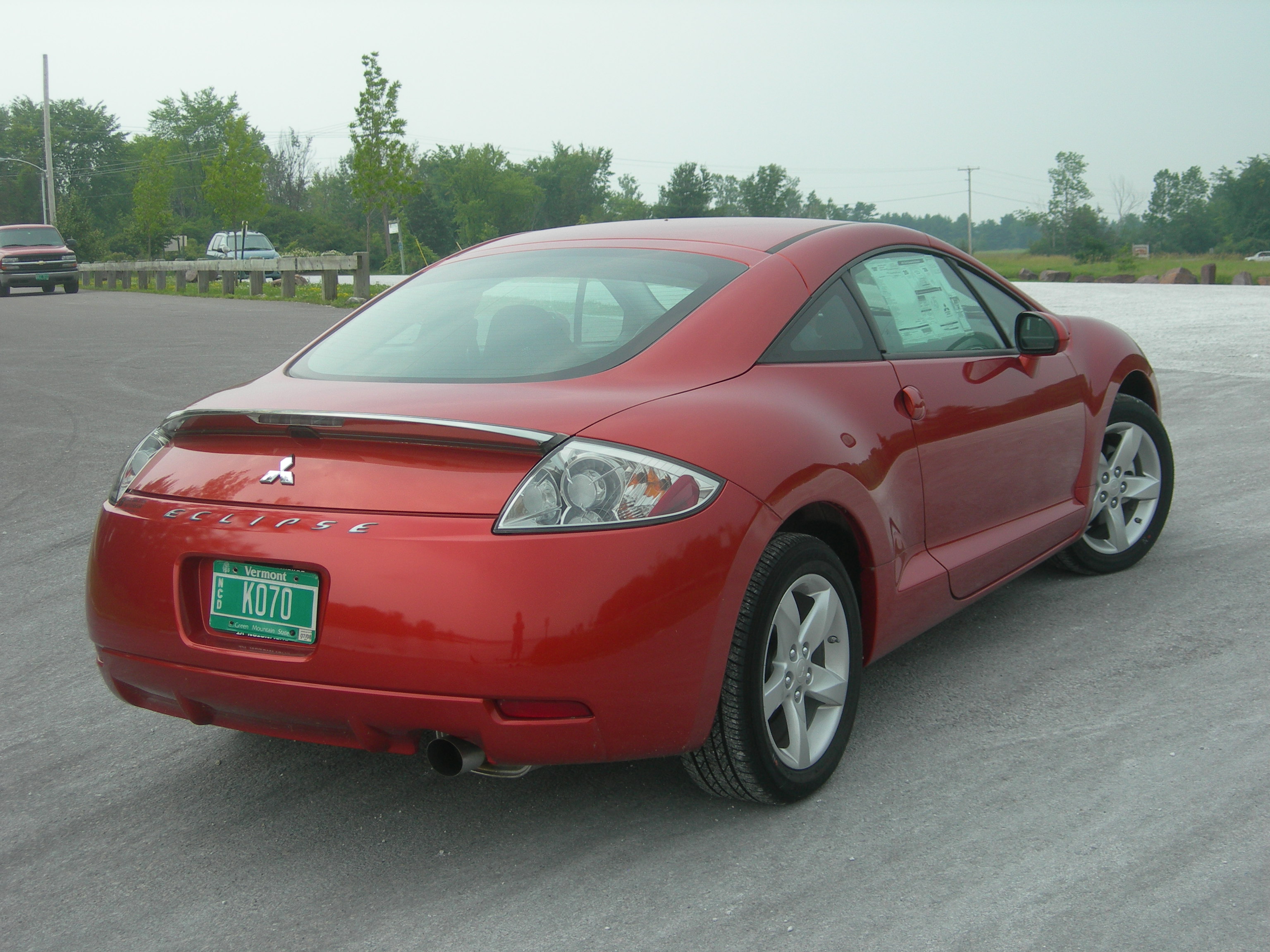 Review – 2008 Mitsubishi Eclipse GS | College Cars Online
