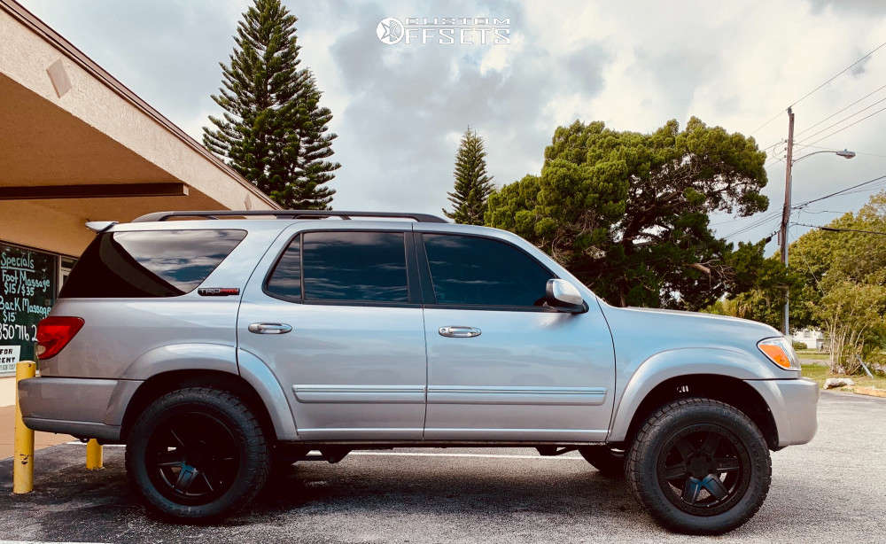2006 Toyota Sequoia with 20x9.5 -18 Black Rhino Attica and 32/11.5R20 Toyo  Tires Open Country A/T III and Leveling Kit | Custom Offsets