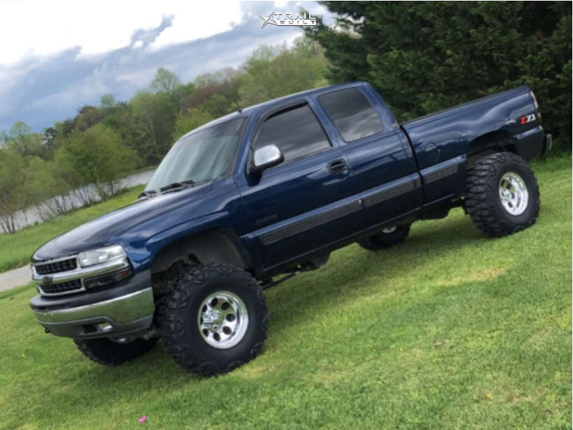 2001 Chevrolet Silverado 1500 Wheel Offset Super Aggressive 3"-5"  Suspension Lift 6" | 1054605 | TrailBuilt Off-Road