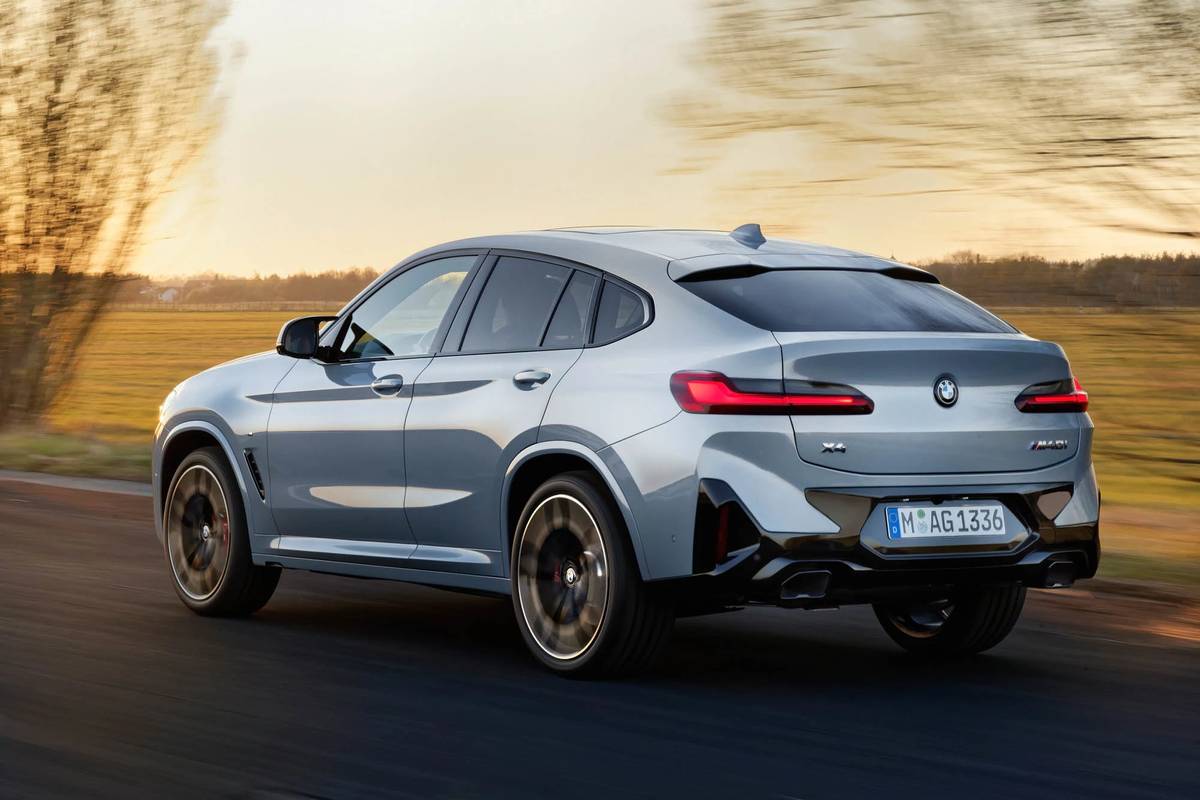 2022 BMW X4 Specs, Price, MPG & Reviews | Cars.com