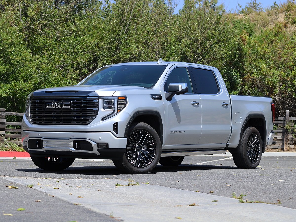 2022 GMC Sierra 1500 AT4X and Denali Ultimate Review Update