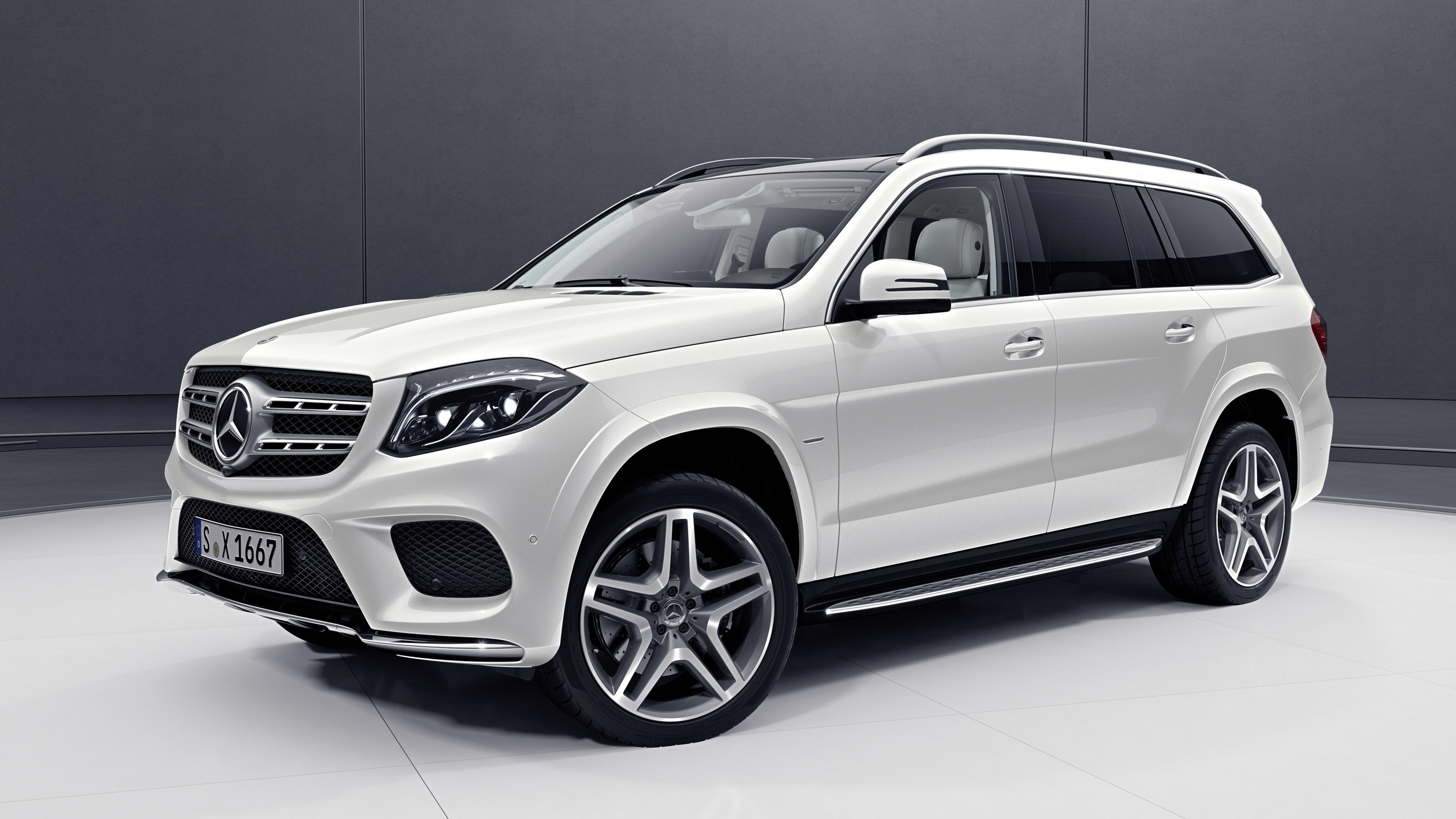 2018 Mercedes-Benz GLS 450 and GLS 550 Grand Edition Photo Gallery