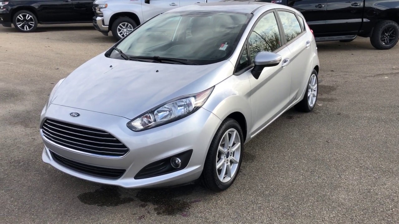 2015 Ford Fiesta SE Review - YouTube