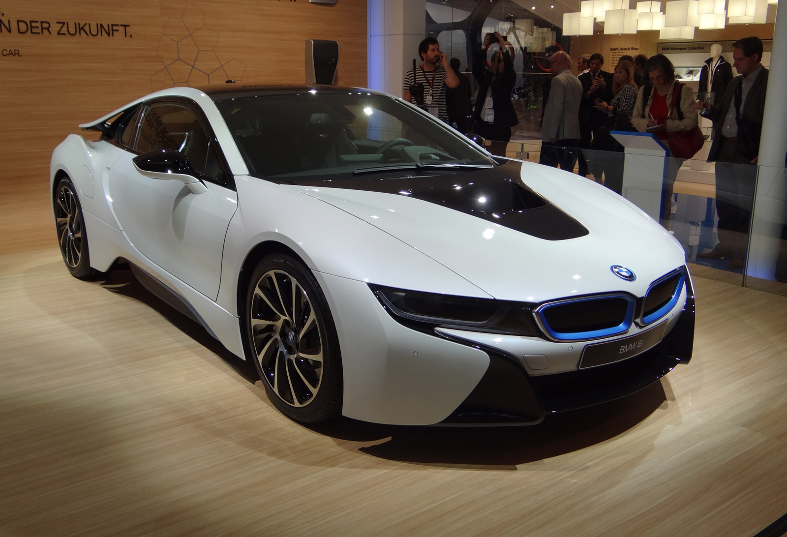 2015 BMW i8 Production Starts, Final Specs Released For Plug-In Hybrid  Supercar