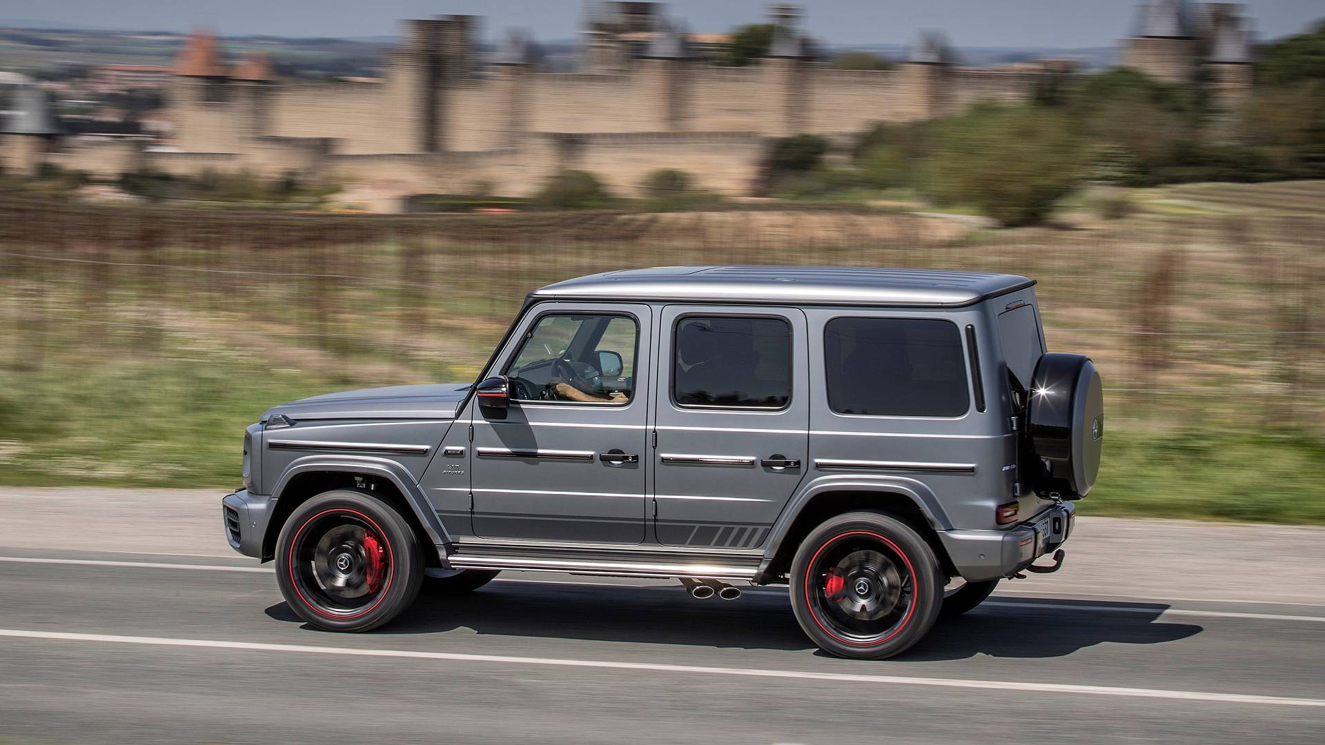 2018 Mercedes-AMG G63 first drive: Military SUV with supercar swagger