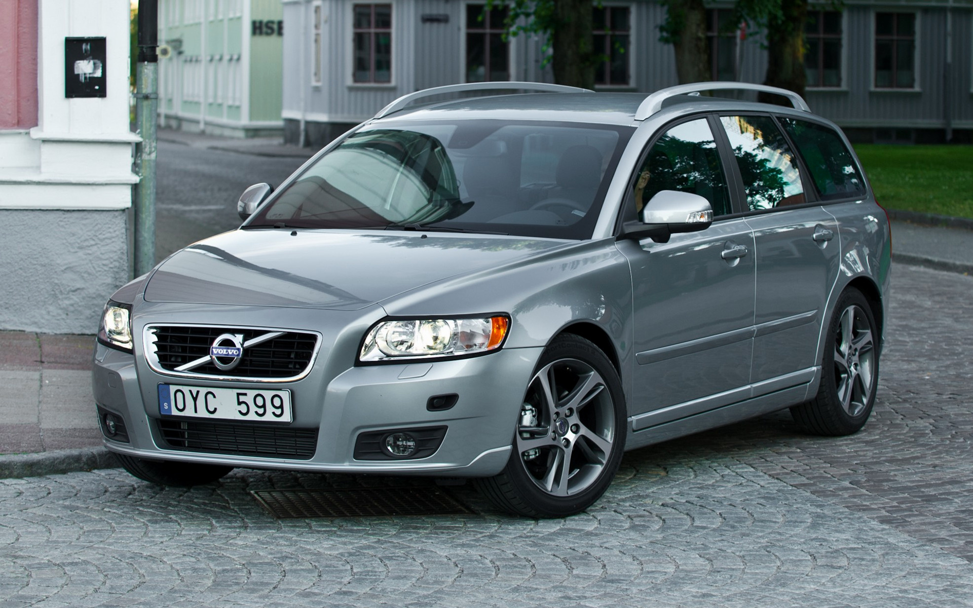 2011 Volvo V50 Classic - Wallpapers and HD Images | Car Pixel