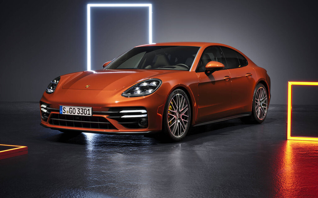 2022 Porsche Panamera Turbo S E-Hybrid Specifications - The Car Guide