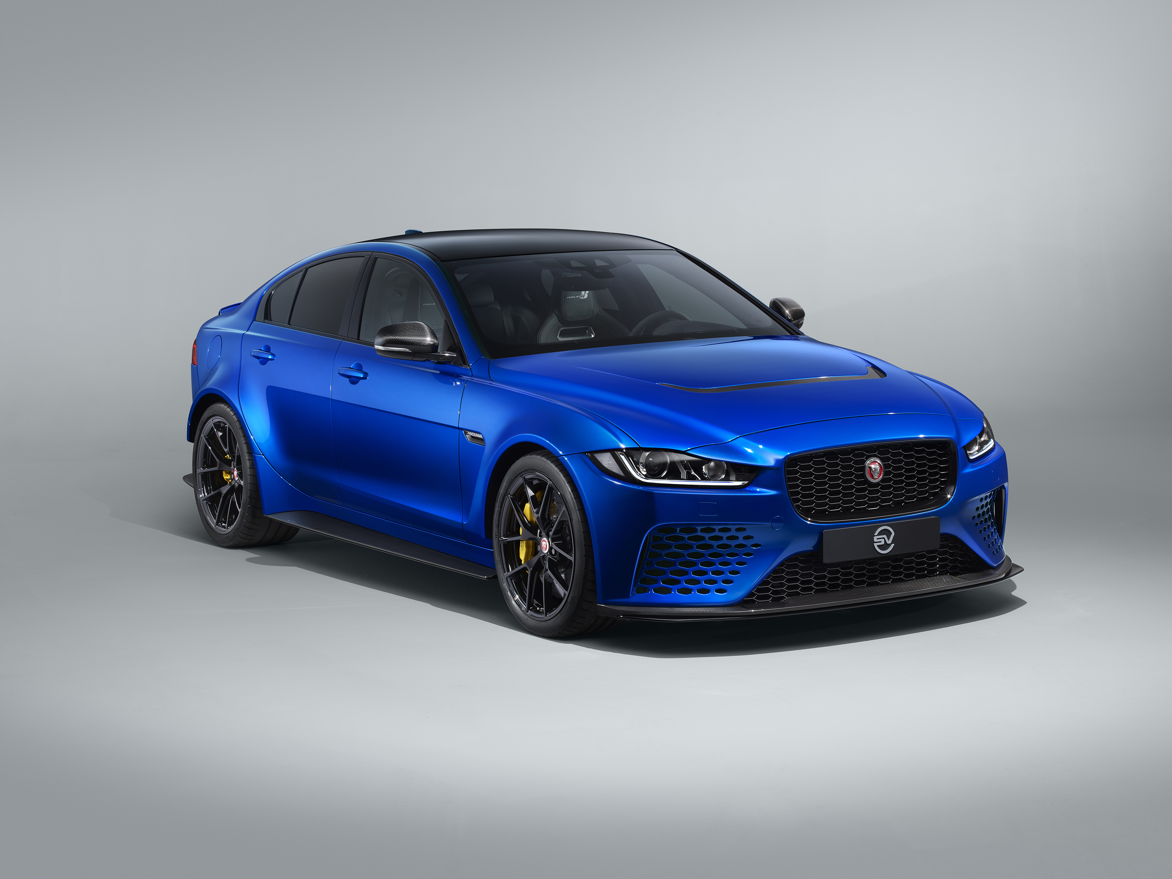 THE ULTIMATE Q-CAR: NEW TOURING SPECIFICATION FOR WORLD'S FASTEST  PRODUCTION SEDAN, JAGUAR XE SV PROJECT 8 | Land Rover Media Newsroom