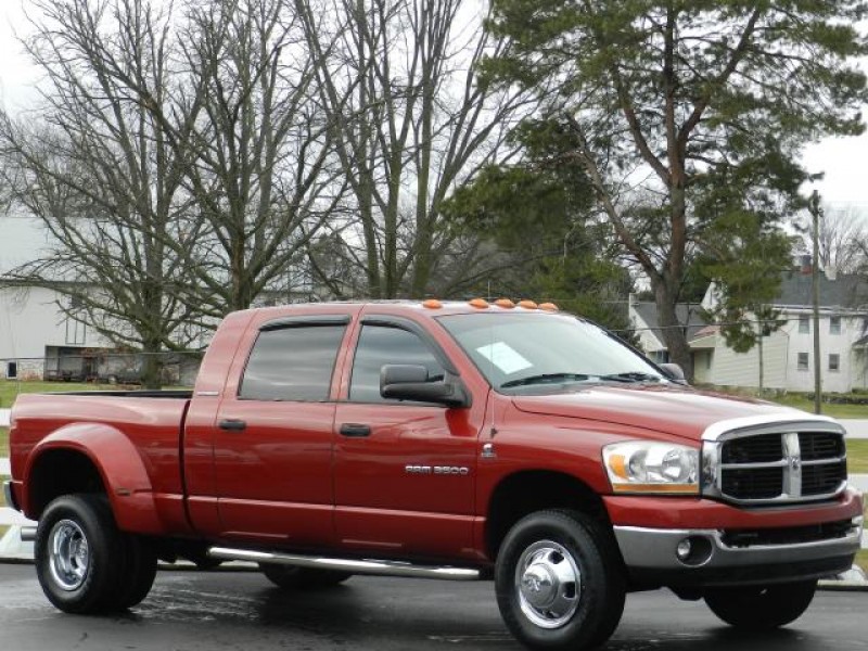 2006 Dodge Ram 3500 SLT Mega Cab