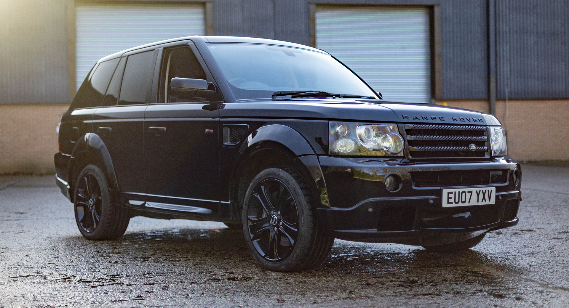 Someone Nabbed An Ex-David Beckham Kahn Design Range Rover Sport For  £15,500 | Carscoops