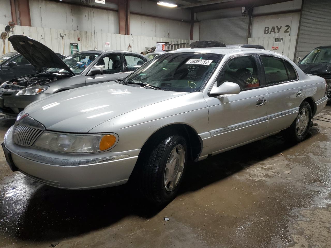 2001 Lincoln Continental for sale at Copart Elgin, IL. Lot #69359*** |  SalvageAutosAuction.com