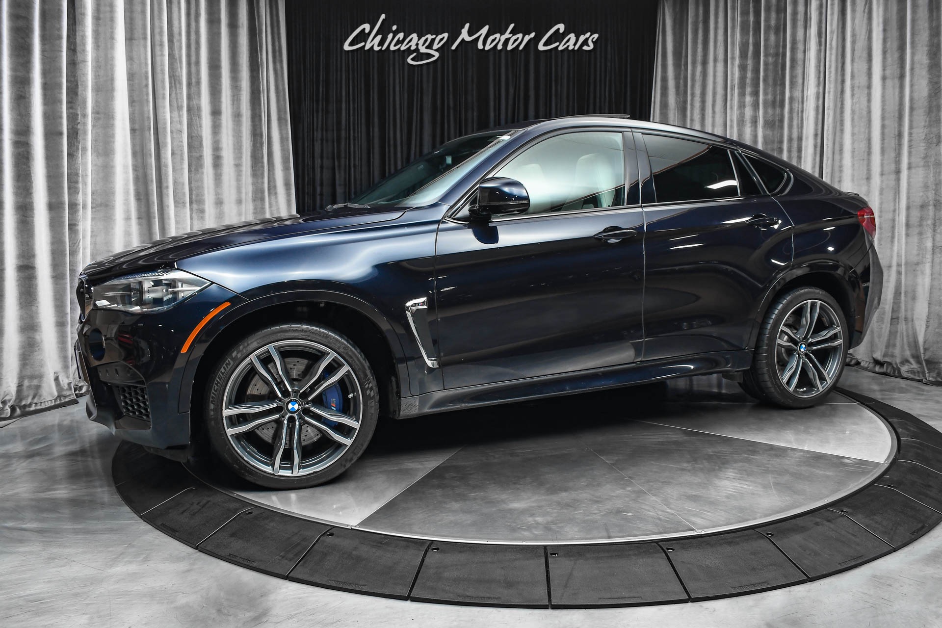 Used 2016 BMW X6 M SUV MSRP $117k+ Rear Entertainment! Executive Package!  LOADED! For Sale (Special Pricing) | Chicago Motor Cars Stock #18293A