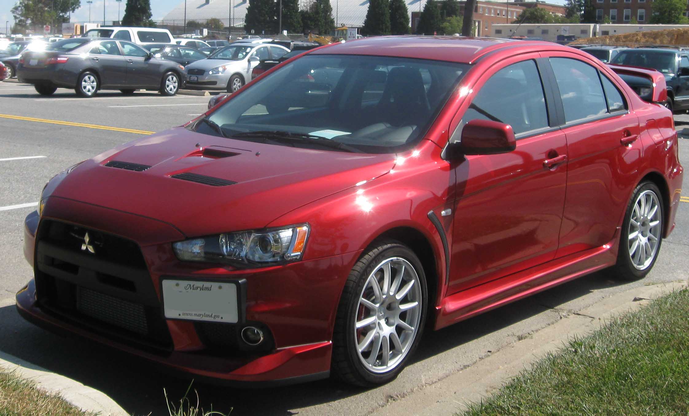 File:2008 Mitsubishi Lancer Evolution.jpg - Wikimedia Commons