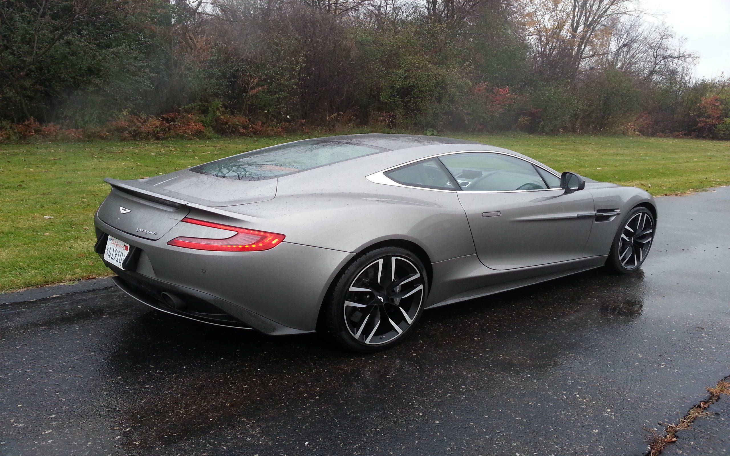 2015 Aston Martin Vanquish Coupe review notes