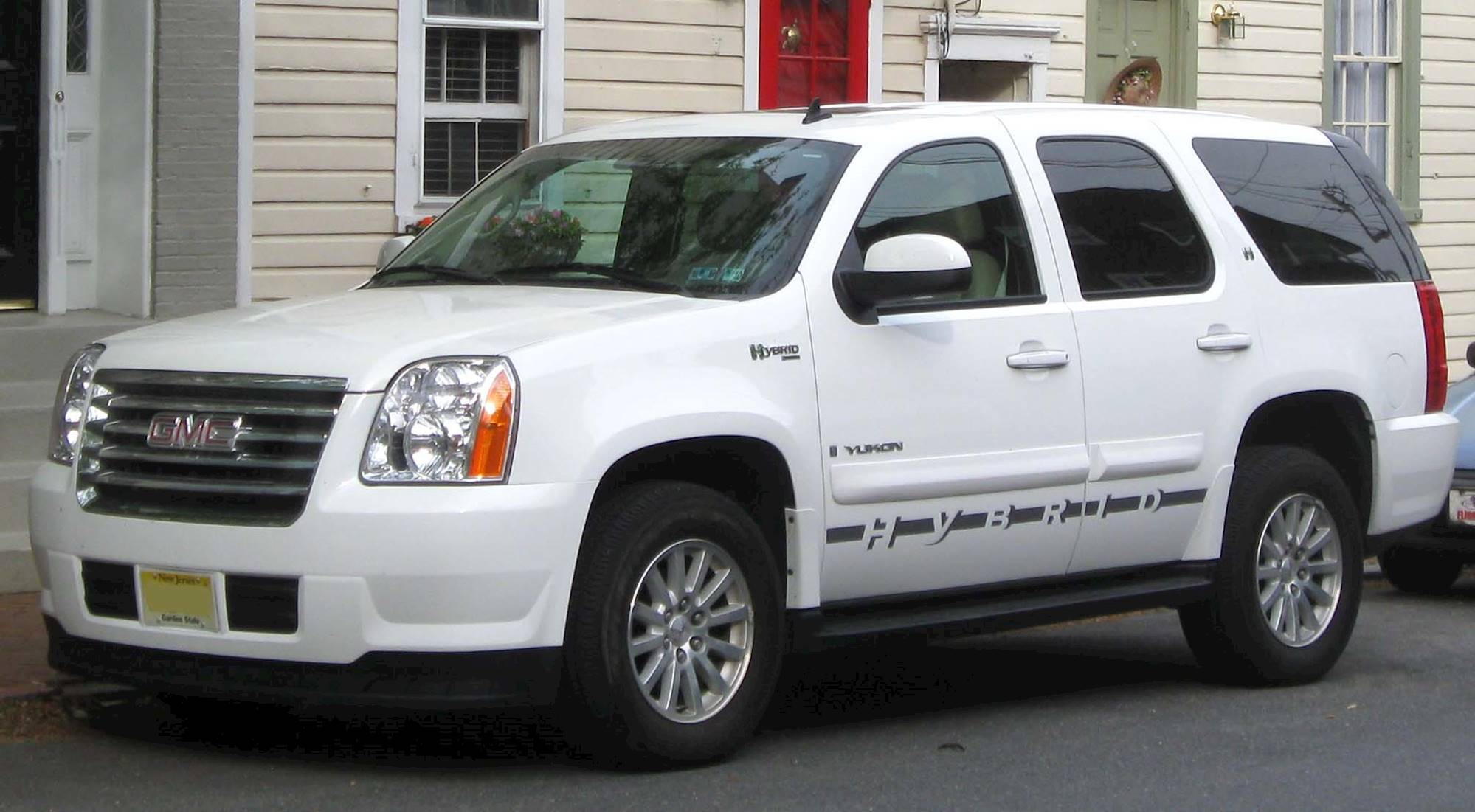 2009 GMC Yukon Hybrid 2WD 4-Door None