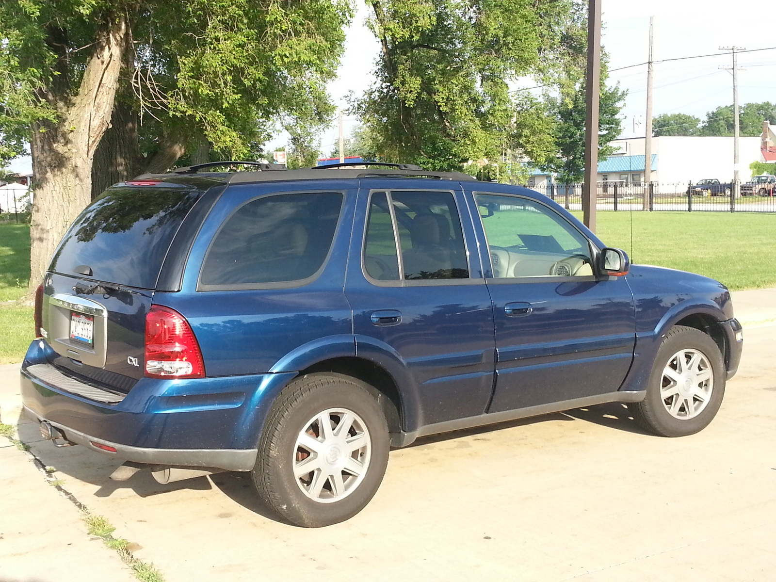 2004 Buick Rainier: Prices, Reviews & Pictures - CarGurus