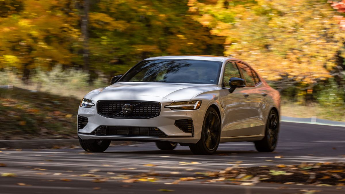 Tested: 2023 Volvo S60 Recharge Makes the Leap