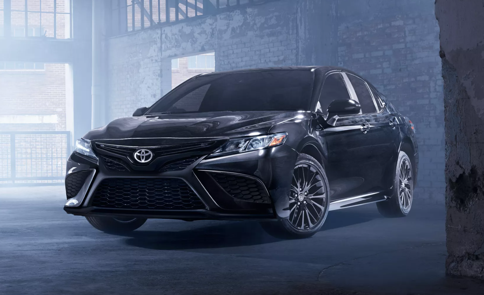 How Much Does a Fully Loaded 2022 Toyota Camry Cost?