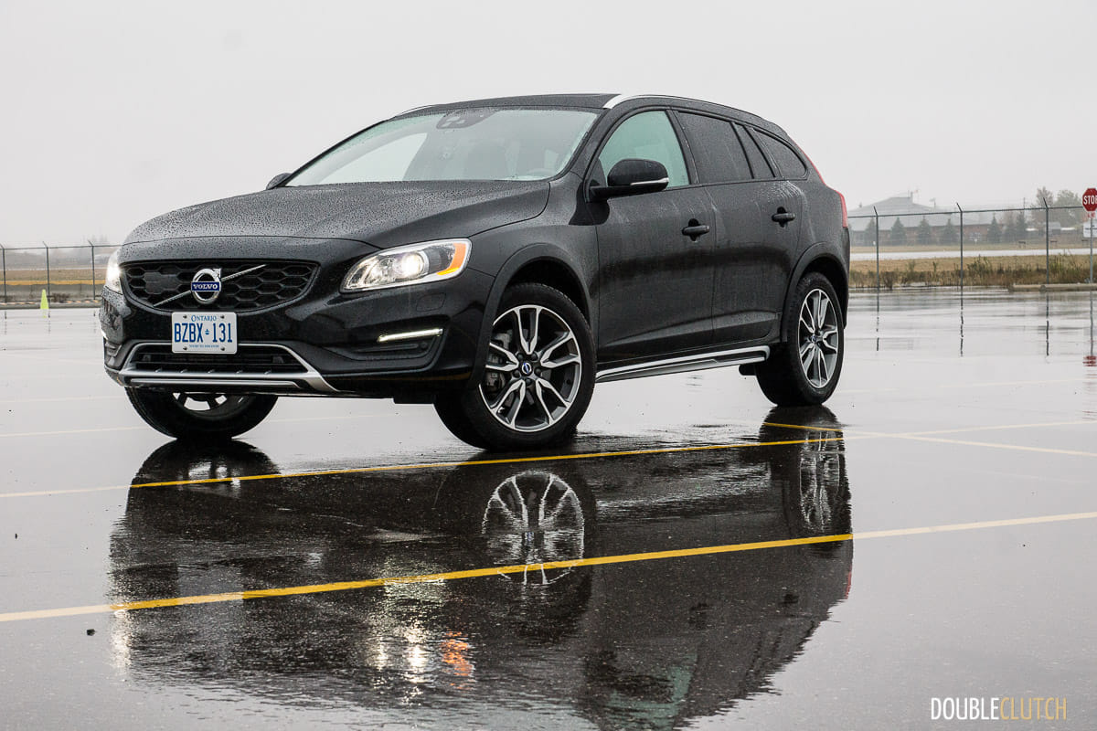 2018 Volvo V60 Cross Country T5 | DoubleClutch.ca