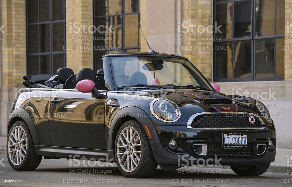 Black Mini Convertible In Spring Time Stock Photo - Download Image Now -  Alloy Wheel, Architecture, BMW - iStock