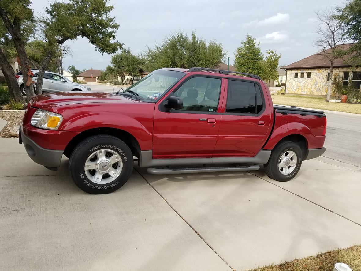 2003 Ford Explorer Sport Trac by Owner in Georgetown, TX 78633