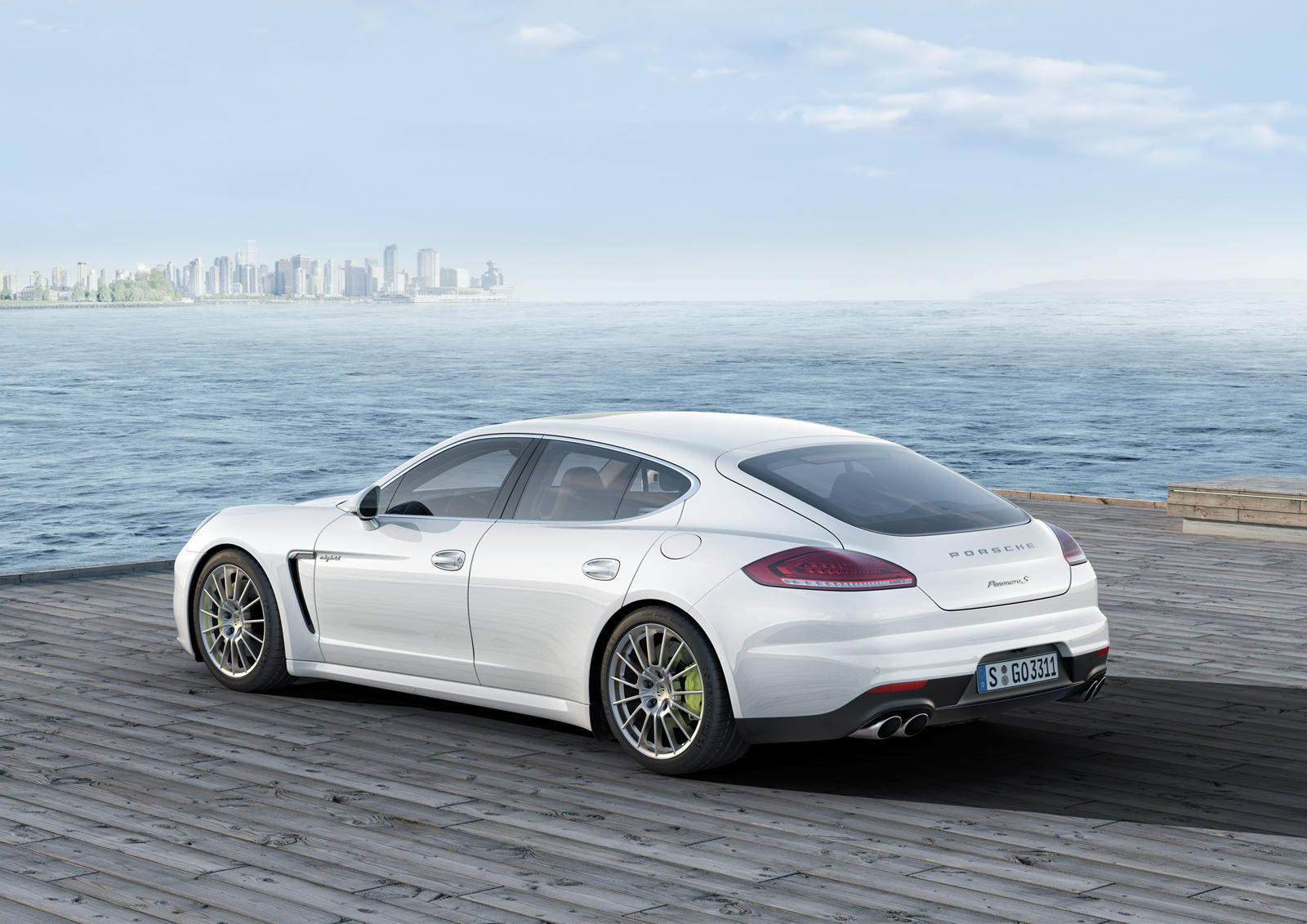 2014 Porsche Panamera E-Hybrid Exterior Photos | CarBuzz