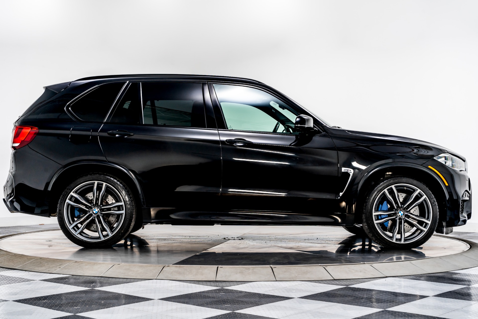 Used 2018 BMW X5M M For Sale (Sold) | Marshall Goldman Motor Sales Stock  #W21509