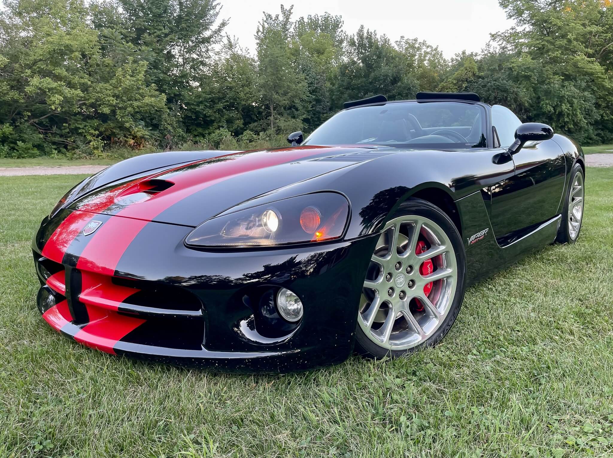 DT: 2004 Dodge Viper SRT-10 Mamba Edition #51/200 | PCARMARKET