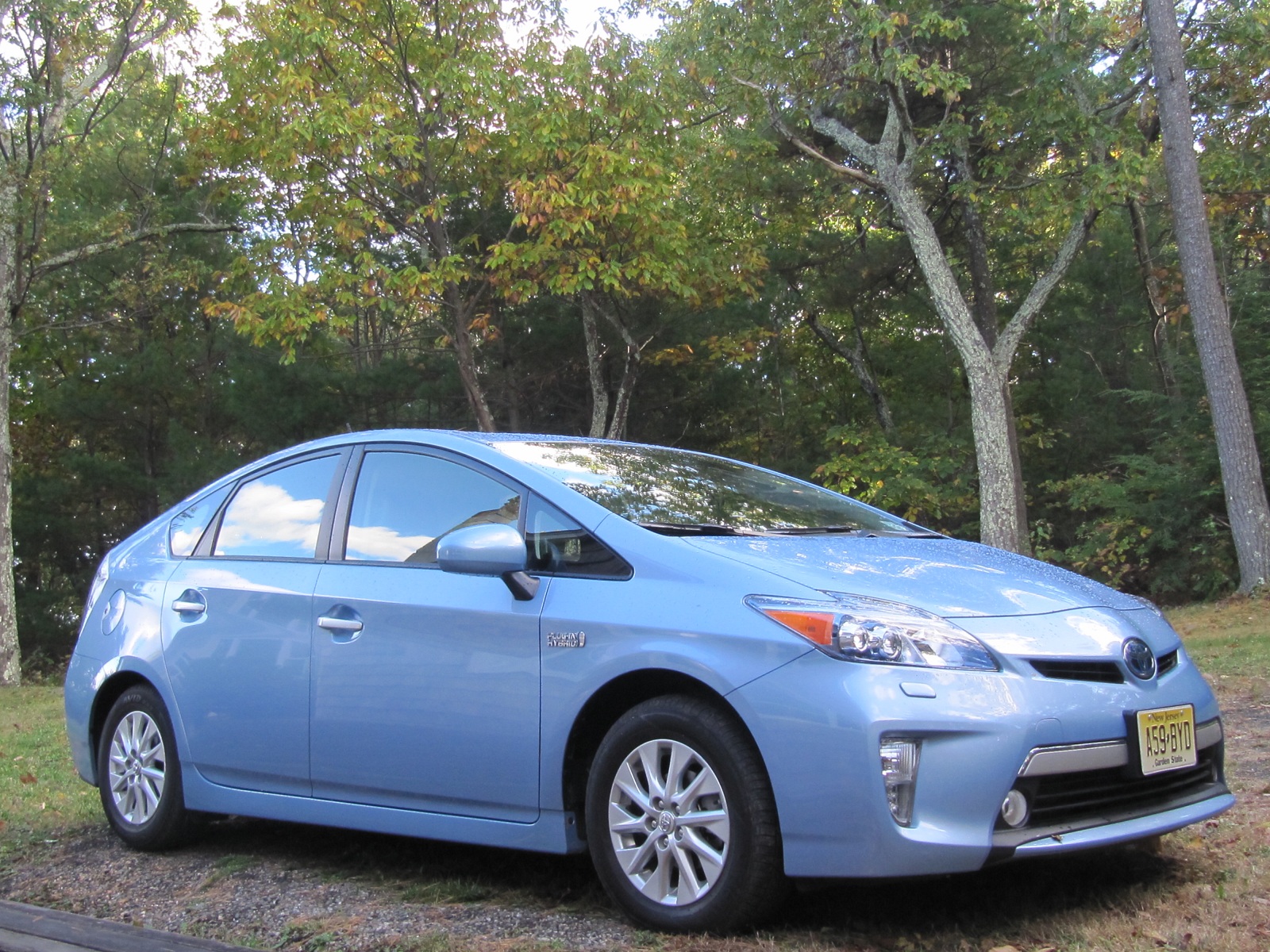 Toyota Prius Plug-in Hybrid: Ultimate Guide, What You Need To Know