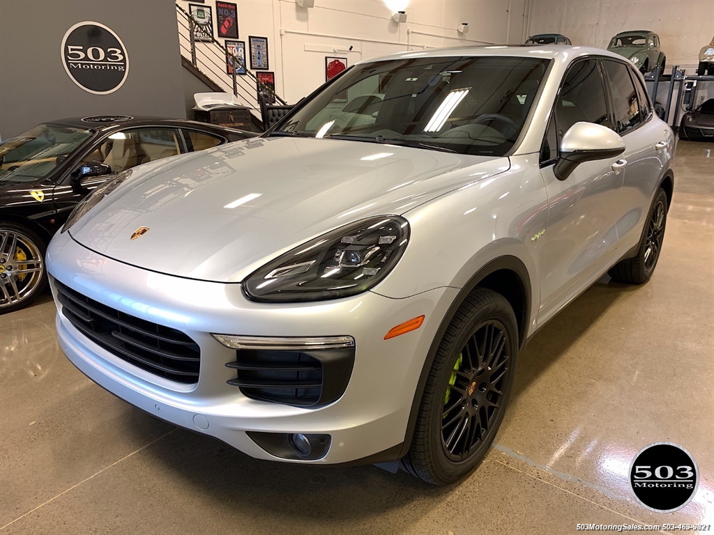 2016 Porsche Cayenne S E-Hybrid