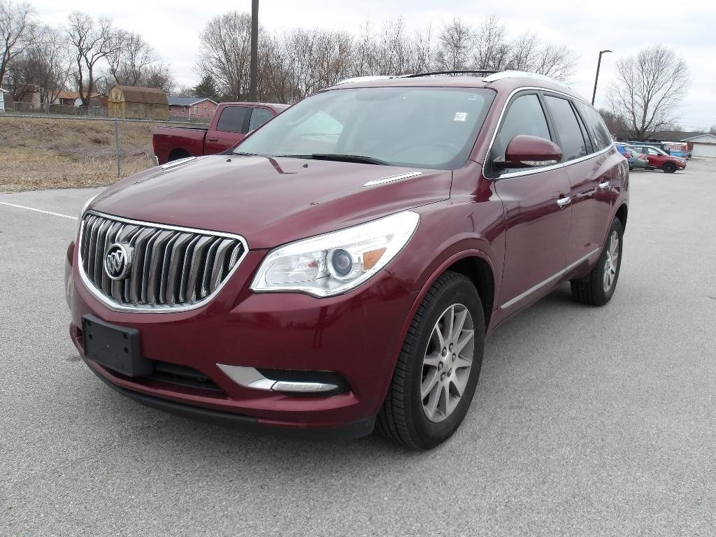 Used 2016 Buick Enclave Leather Group near Charleston, IL - Dorsett Nissan