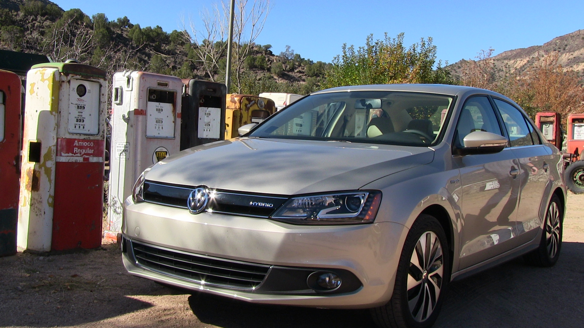 News: 2014 Volkswagen Jetta 1.8T to start at $18,895 - The Fast Lane Car