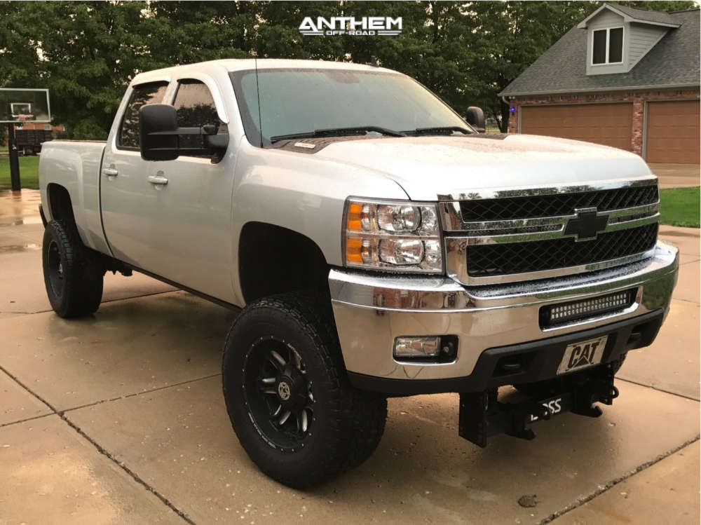 2012 Chevrolet Silverado 2500 HD Wheel Offset Aggressive > 1" Outside  Fender Suspension Lift 6.5" | 265240 | Anthem Off-Road