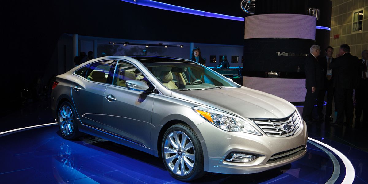 2012 Hyundai Azera Debuts at Los Angeles Auto Show &ndash; News &ndash; Car  and Driver