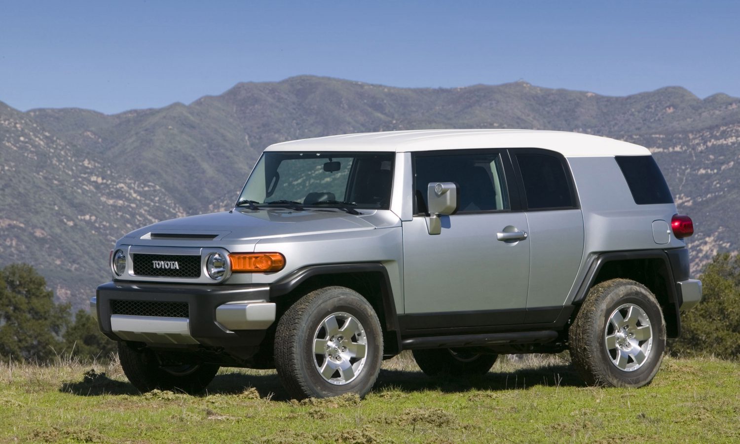 2009 - 2010 Toyota FJ Cruiser 012 - Toyota USA Newsroom